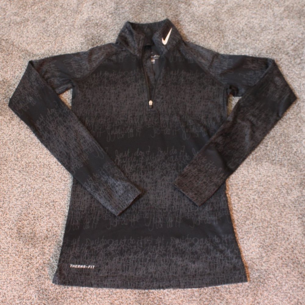 Nike Therma-Fit "Just Do It" Print Pullover